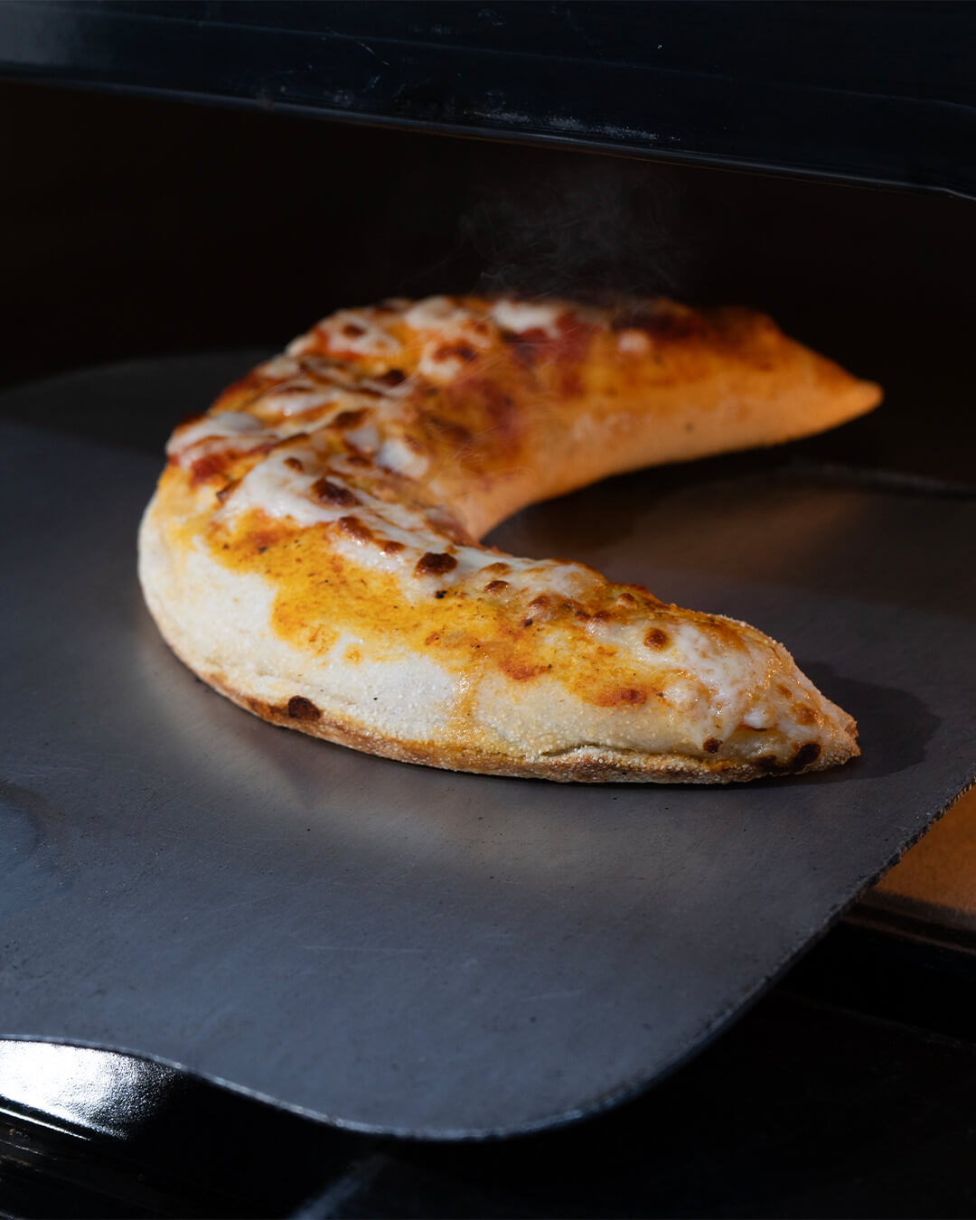 Taş fırından çıkan enfes calzone